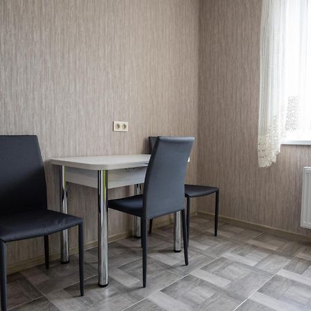 Академіка Корольова 20 1 Appartement Tsjerkasy Buitenkant foto