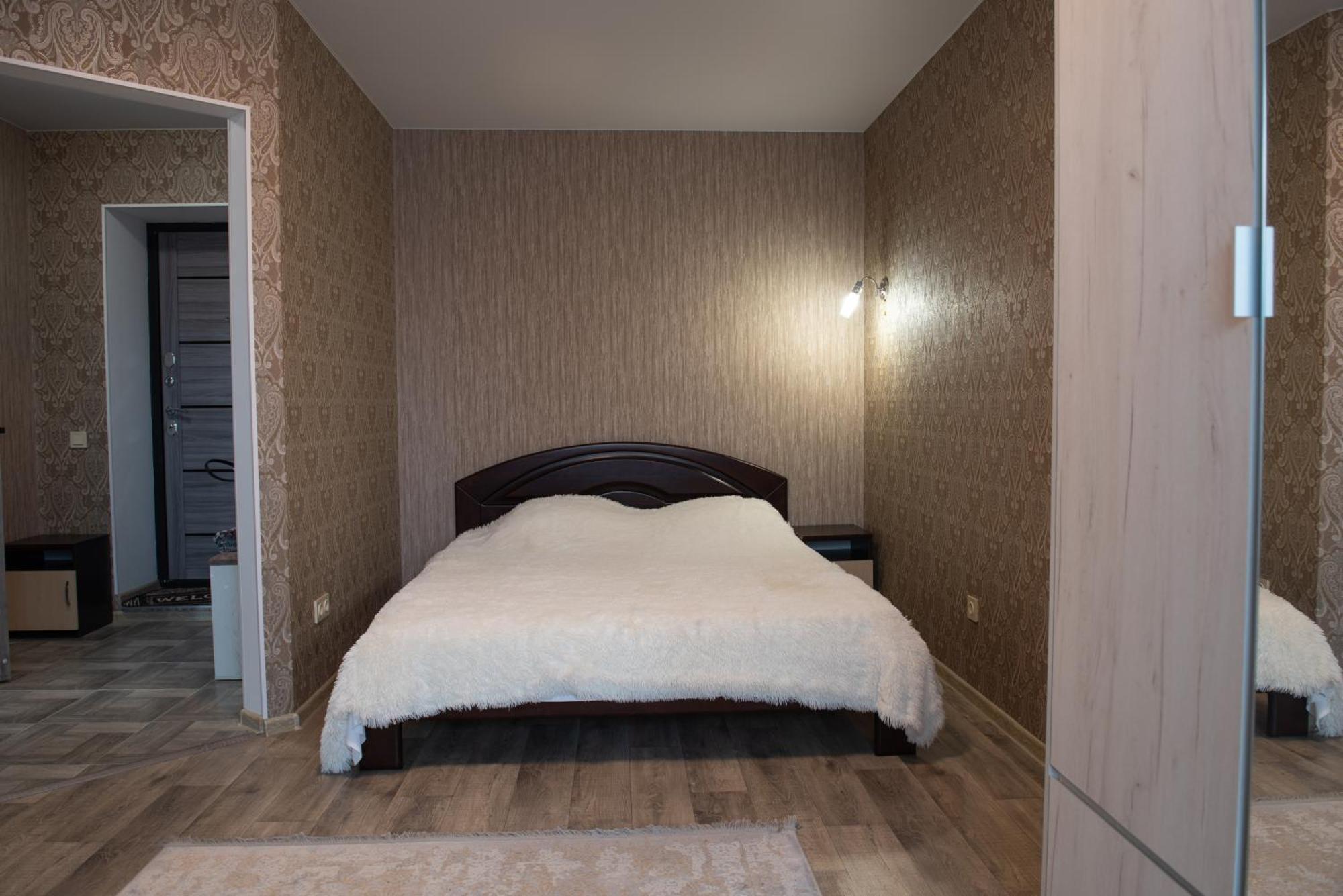 Академіка Корольова 20 1 Appartement Tsjerkasy Buitenkant foto